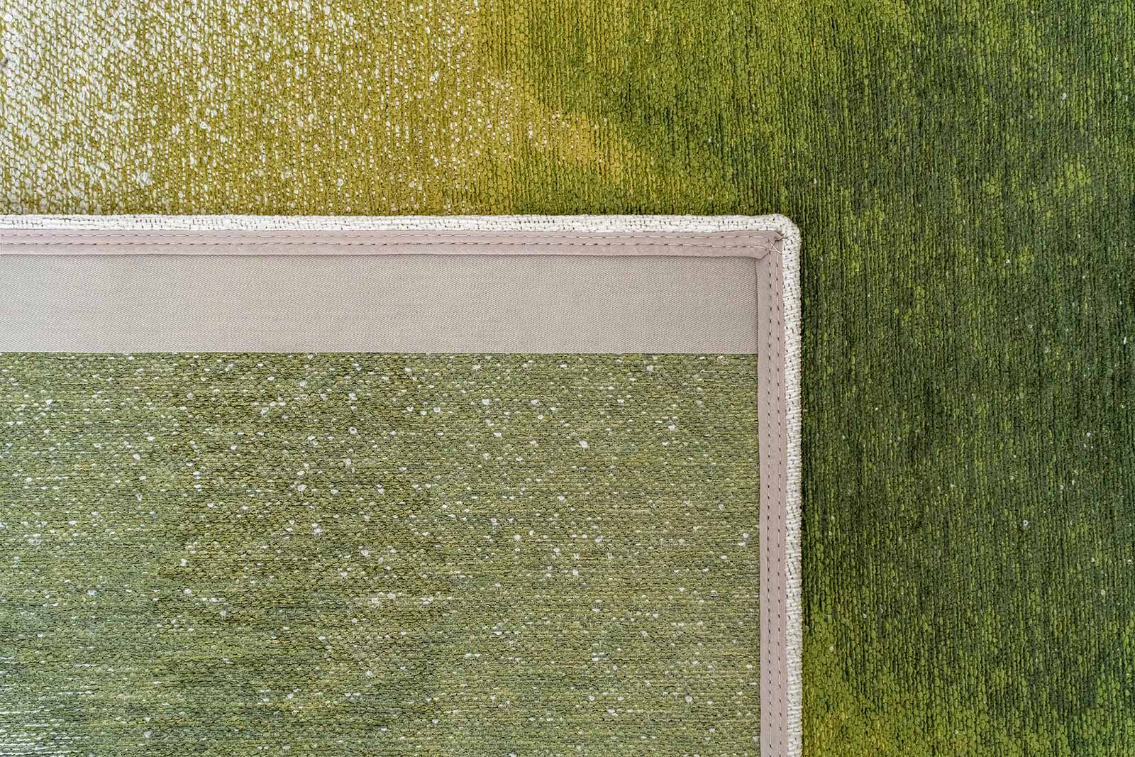 Louis De Poortere vloerkleed Meditation 2105 Drop Green Pepper back